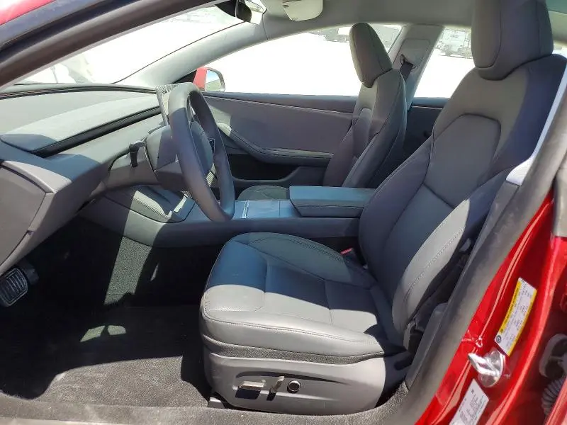 2026 TESLA MODEL 3   