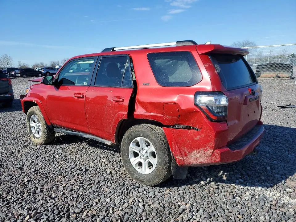 2021 TOYOTA 4RUNNER SR5  