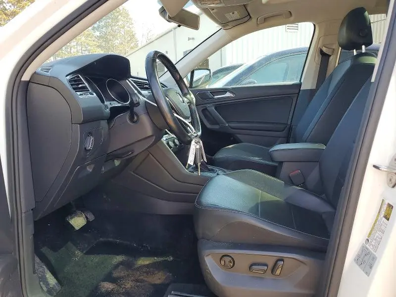 2018 VOLKSWAGEN TIGUAN SE  
