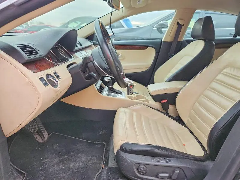 2010 VOLKSWAGEN CC VR6  