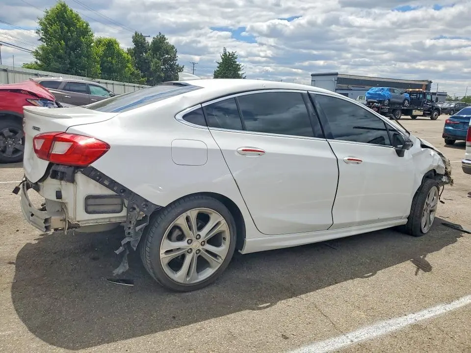 2018 CHEVROLET CRUZE PREMIER  
