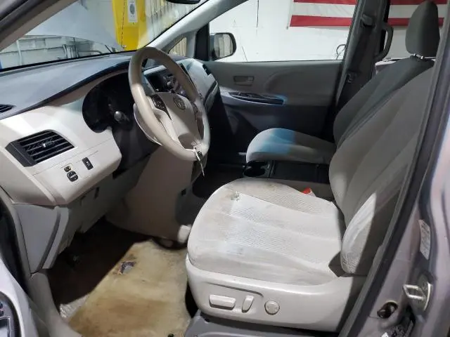 2012 TOYOTA SIENNA LE  