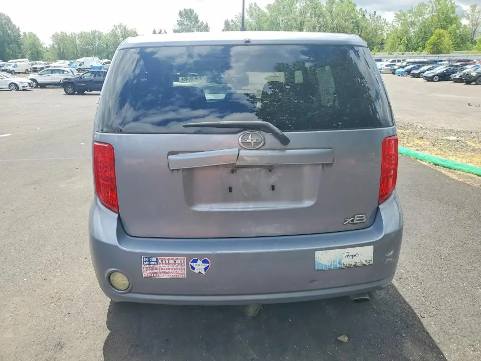 2010 TOYOTA SCION XB  