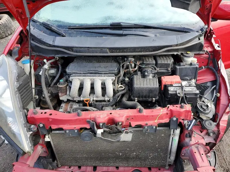 2013 HONDA FIT   