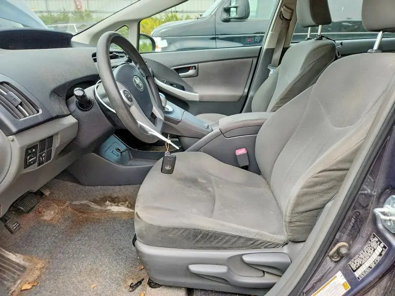 2011 TOYOTA PRIUS TWO  