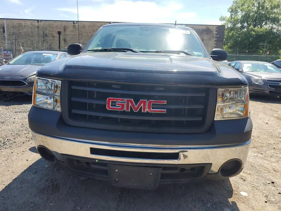 2011 GMC SIERRA C1500  