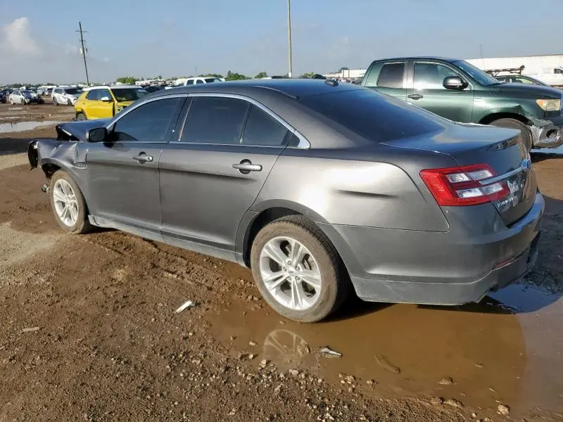 2018 FORD TAURUS SE  