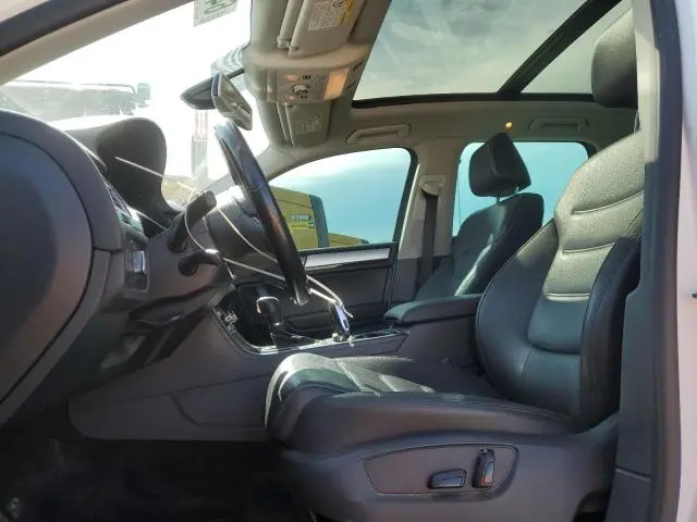 2014 VOLKSWAGEN TOUAREG V6