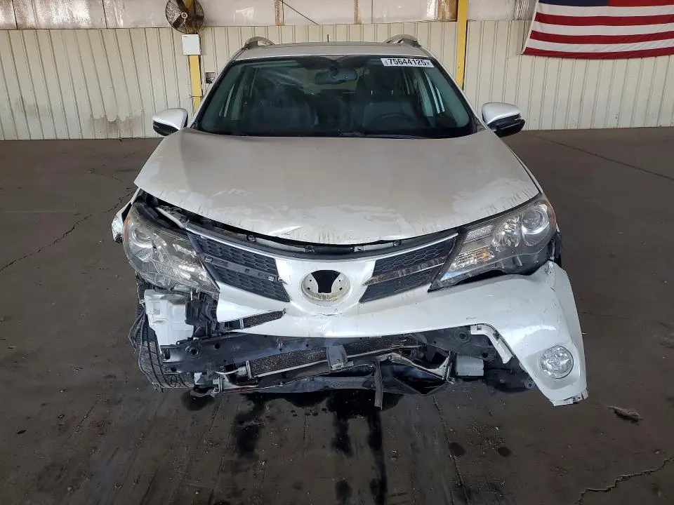 2013 TOYOTA RAV4 LIMITED  