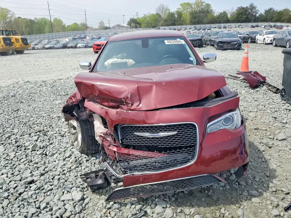 2018 CHRYSLER 300 TOURING  