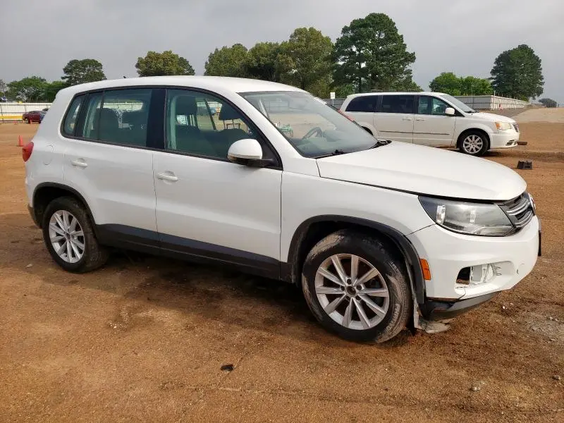 2017 VOLKSWAGEN TIGUAN S  