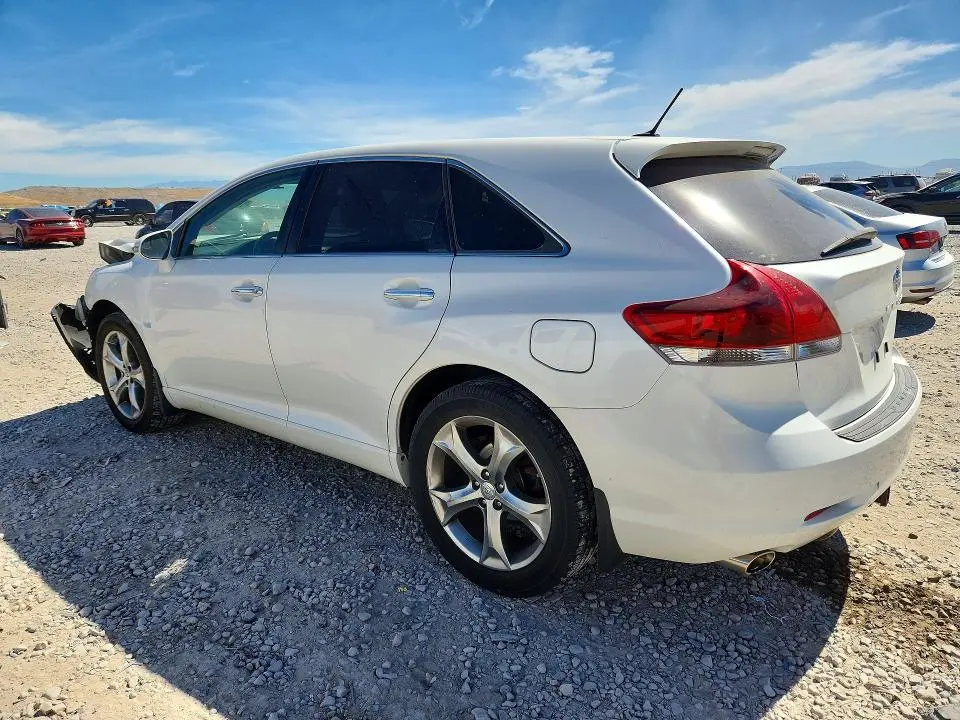 2015 TOYOTA VENZA XLE  