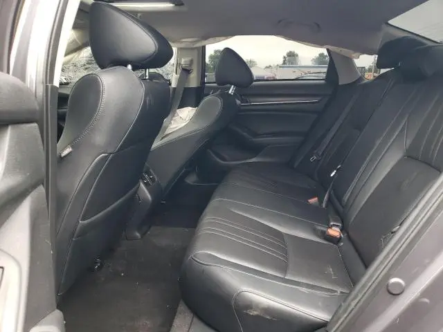 2018 HONDA ACCORD TOURING  