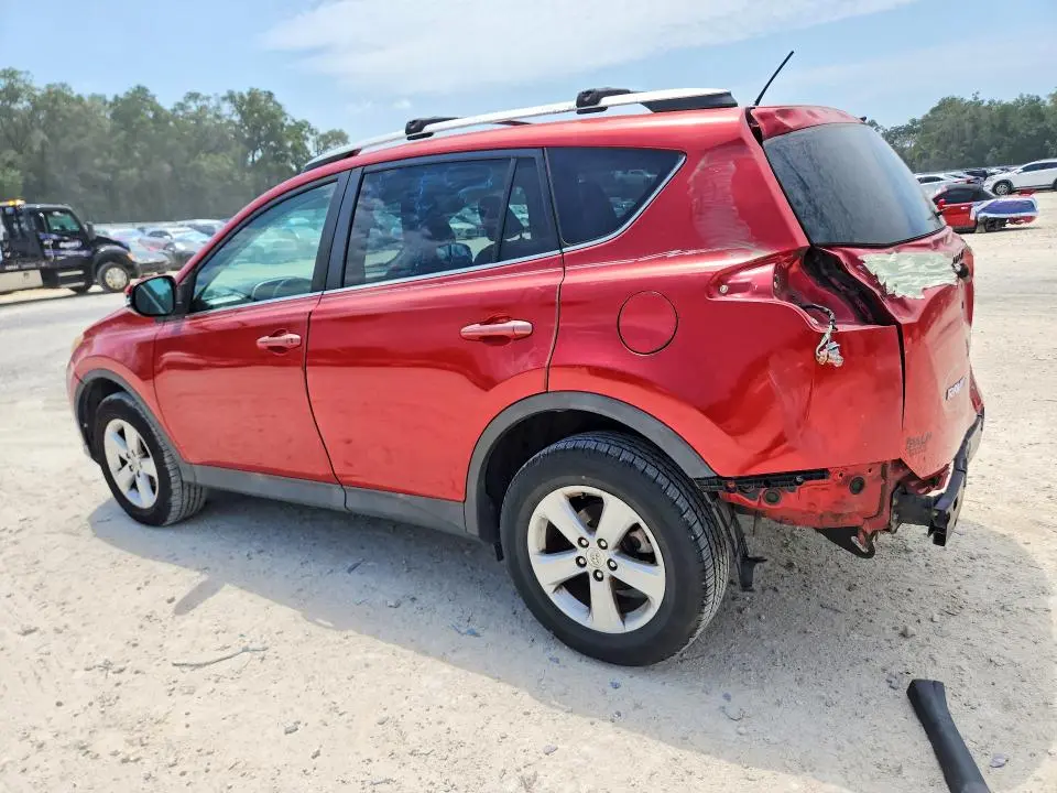 2014 TOYOTA RAV4 XLE  