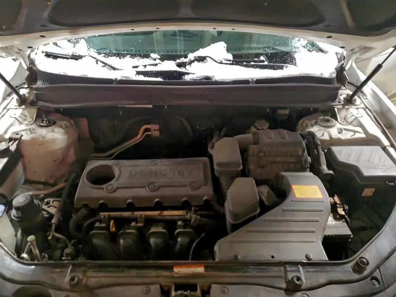 2010 HYUNDAI SANTA FE GLS  