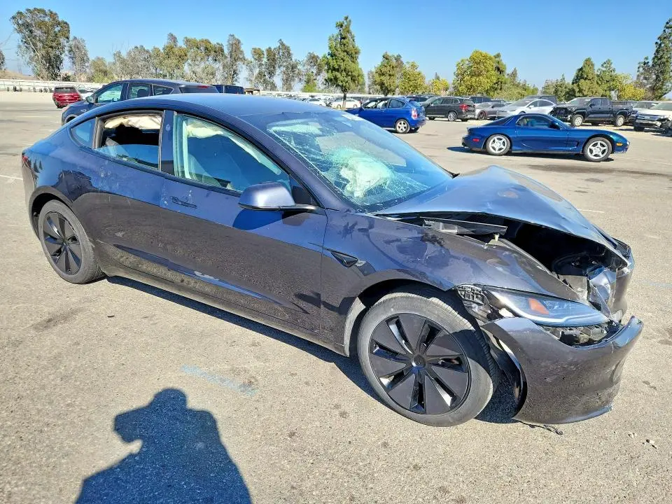 2024 TESLA MODEL 3   