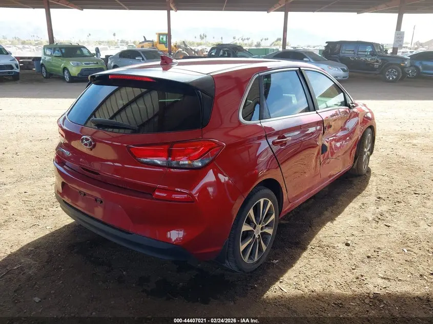 2018 HYUNDAI ELANTRA GT  