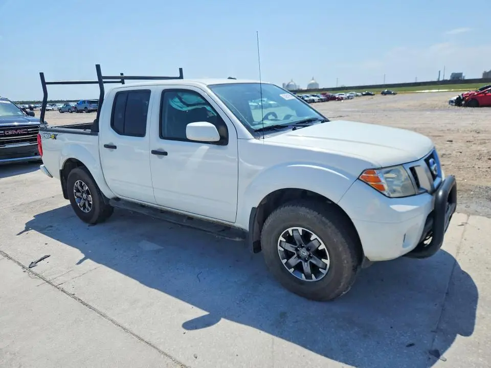 2019 NISSAN FRONTIER PRO-4X  