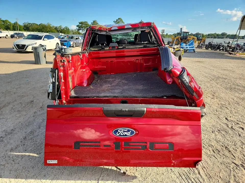 2024 FORD F150 STX  