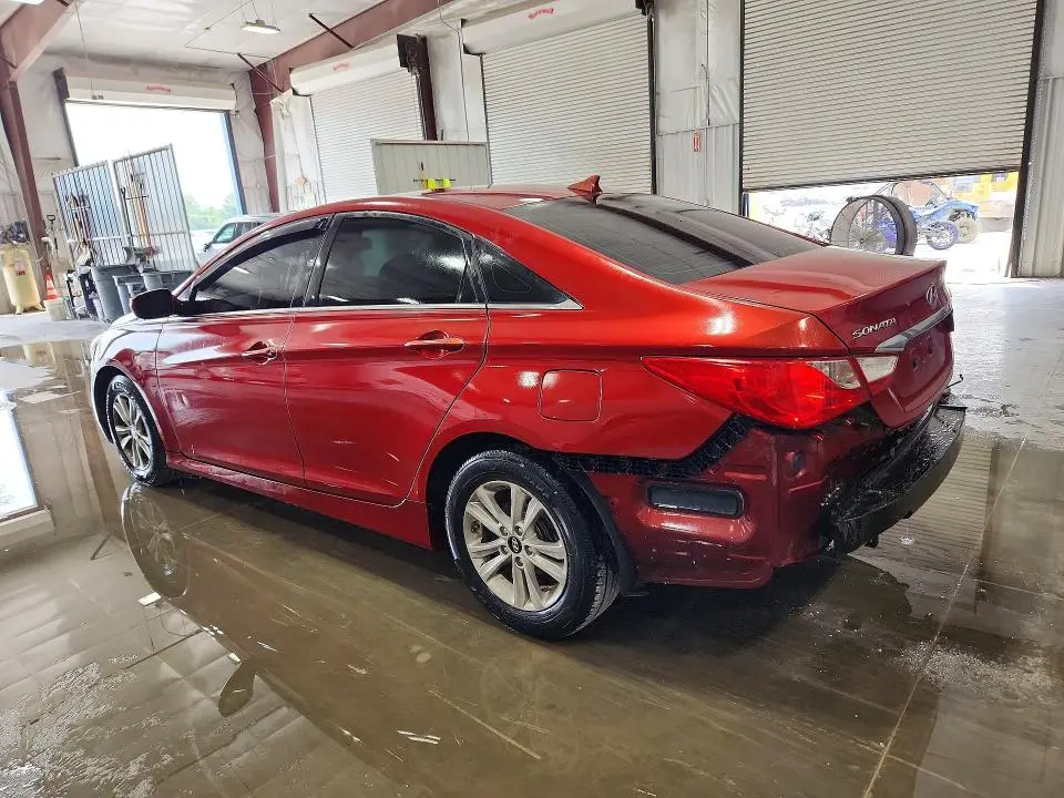 2012 HYUNDAI SONATA GLS  