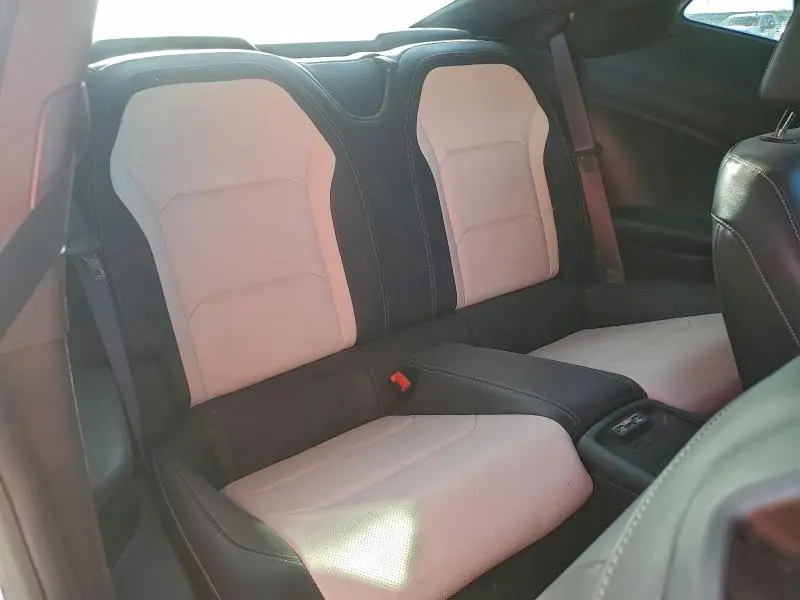 2016 CHEVROLET CAMARO LT  