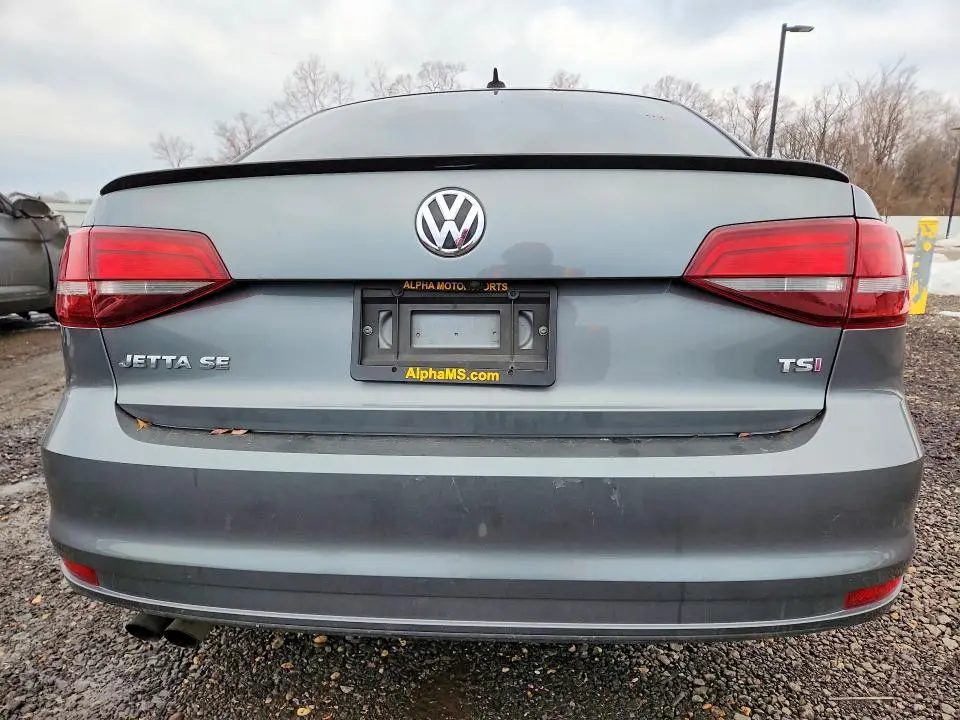 2018 VOLKSWAGEN JETTA SPORT  
