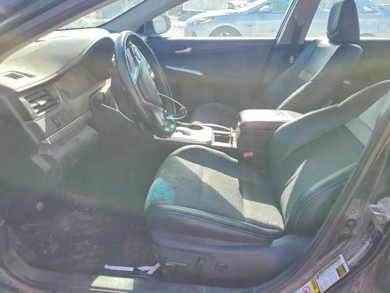 2012 TOYOTA CAMRY SE  