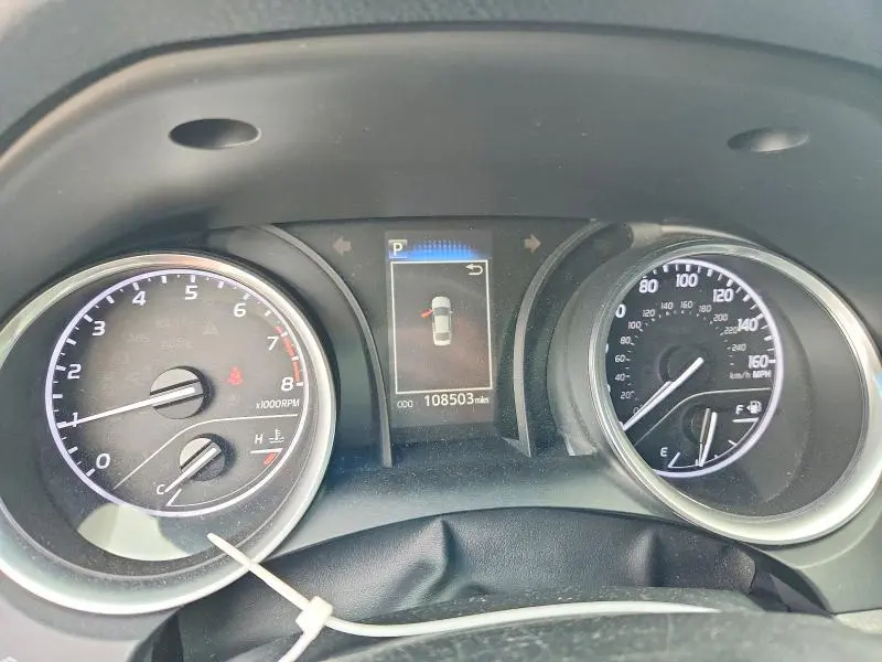 2018 TOYOTA CAMRY LE  