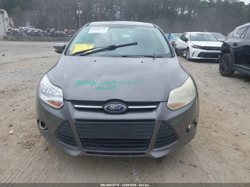 2014 FORD FOCUS SE