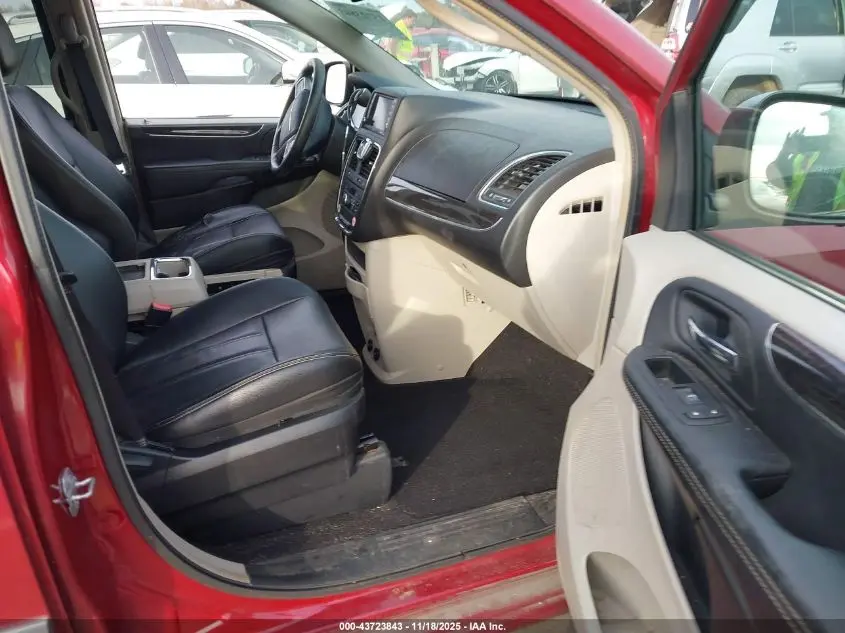 2014 CHRYSLER TOWN & COUNTRY TOURING