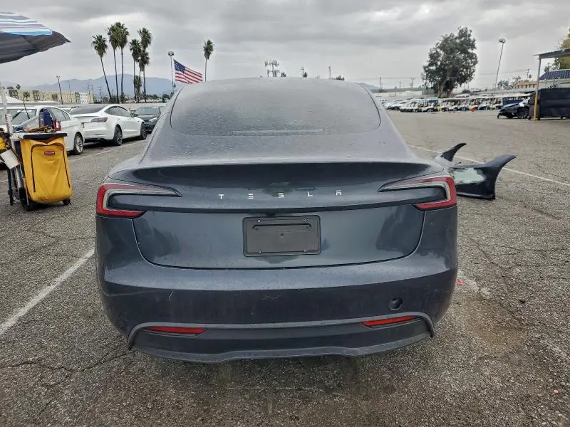 2024 TESLA MODEL 3   