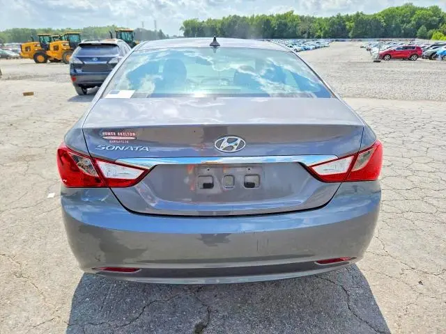 2012 HYUNDAI SONATA GLS  