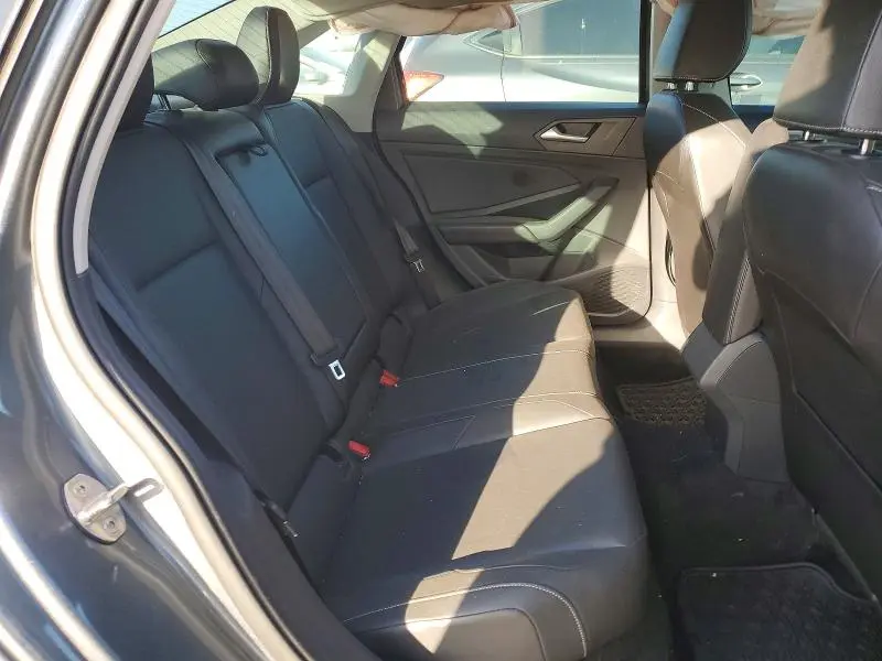 2019 VOLKSWAGEN JETTA SEL  