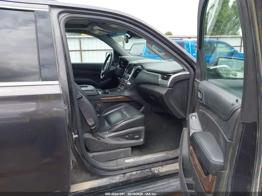 2017 CHEVROLET SUBURBAN LT