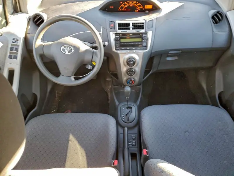 2011 TOYOTA YARIS   