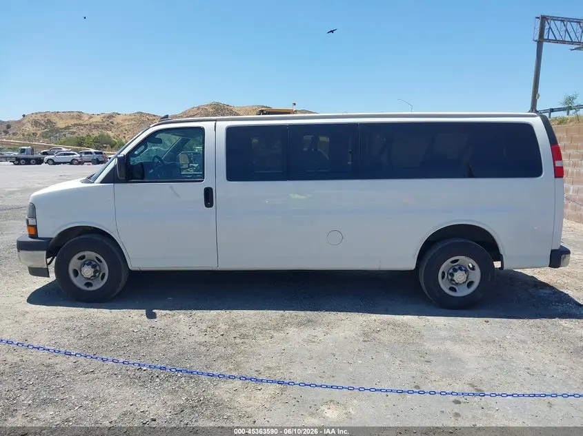 2017 CHEVROLET EXPRESS 3500 LT
