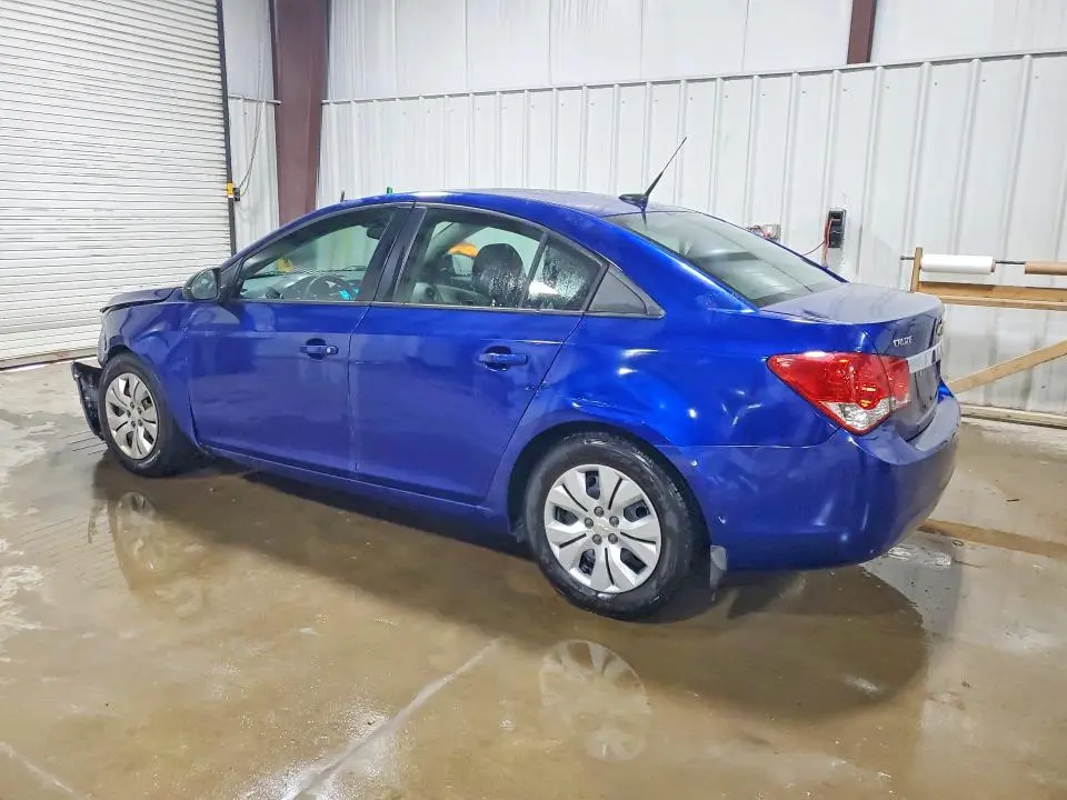 2013 CHEVROLET CRUZE LS  
