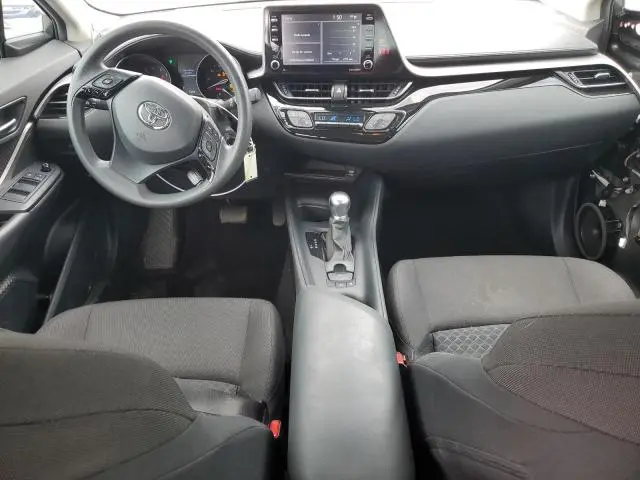 2020 TOYOTA C-HR XLE  