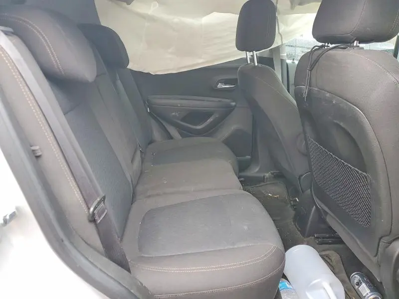 2021 CHEVROLET TRAX LS  