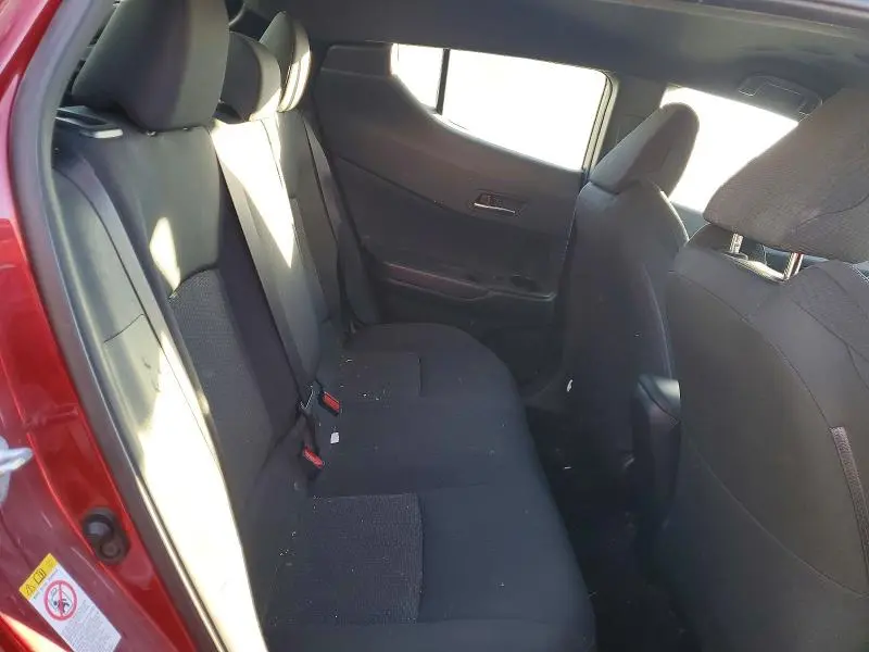 2018 TOYOTA C-HR XLE  