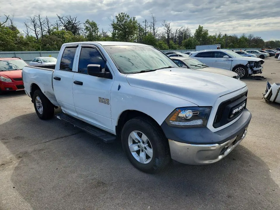 2013 RAM 1500 ST  