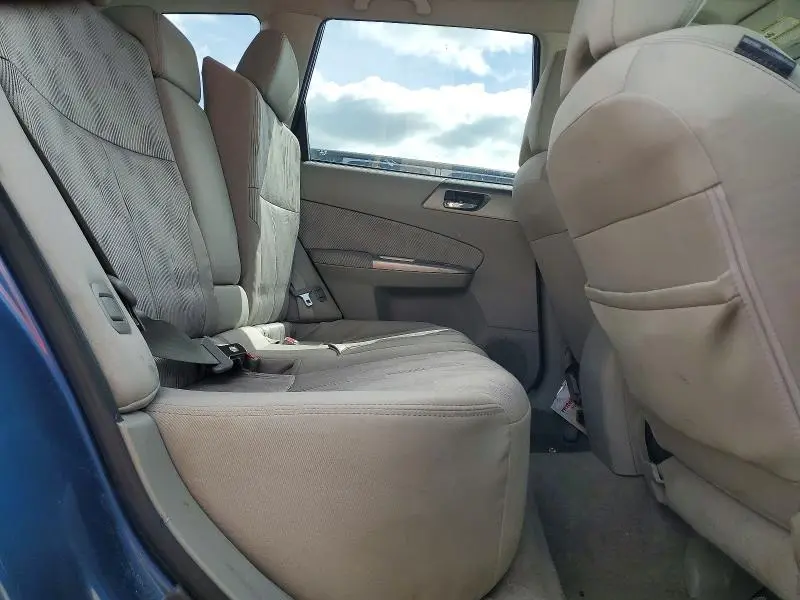 2010 SUBARU FORESTER   