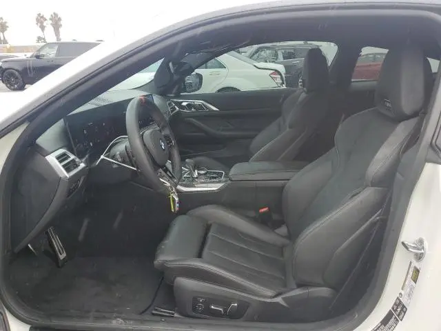 2025 BMW M4 COMPETITION  