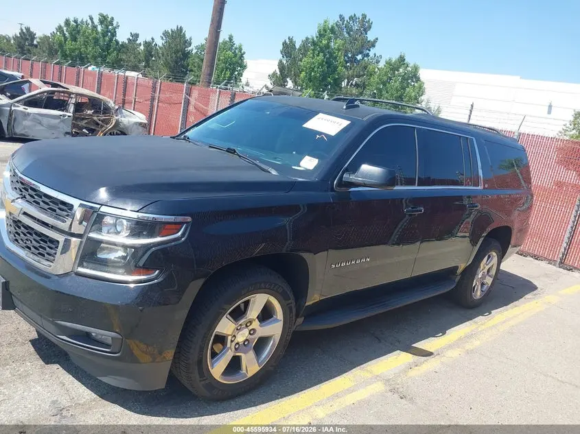 2017 CHEVROLET SUBURBAN LT