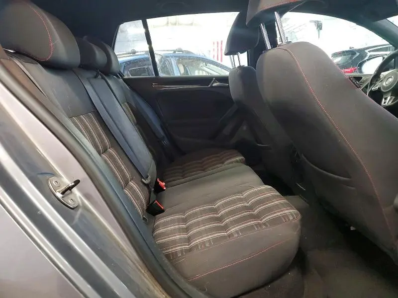 2012 VOLKSWAGEN GTI   