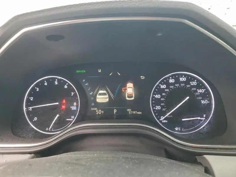 2019 TOYOTA AVALON XLE  