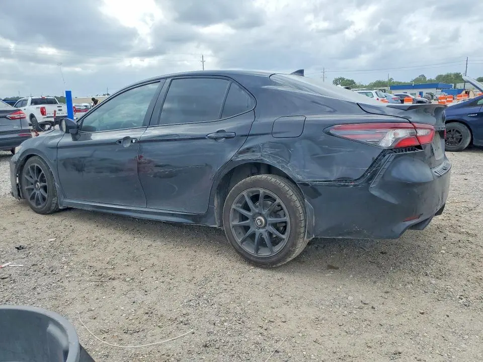 2021 TOYOTA CAMRY SE NIGHTSHADE  