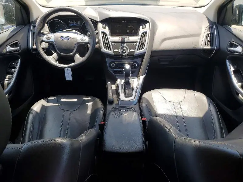 2014 FORD FOCUS TITANIUM  