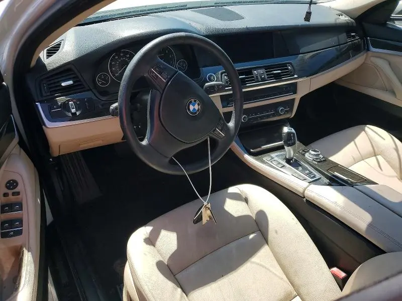 2013 BMW 528 XI  