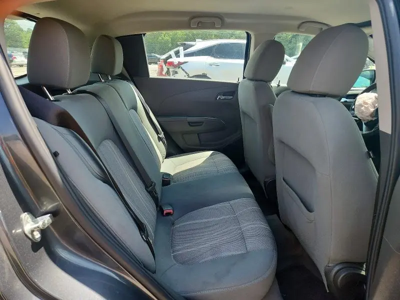 2013 CHEVROLET SONIC LT  